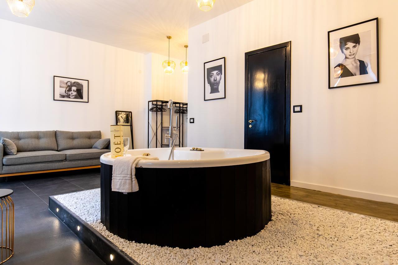 Muni Boutique Flat By Babylon Stay Nápoles Exterior foto